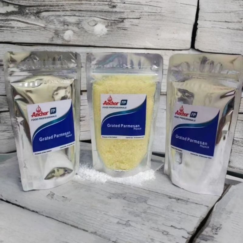 

RB22 Keju Anchor Parmesan Repack 100g Gurih Dan Sedikit Asin