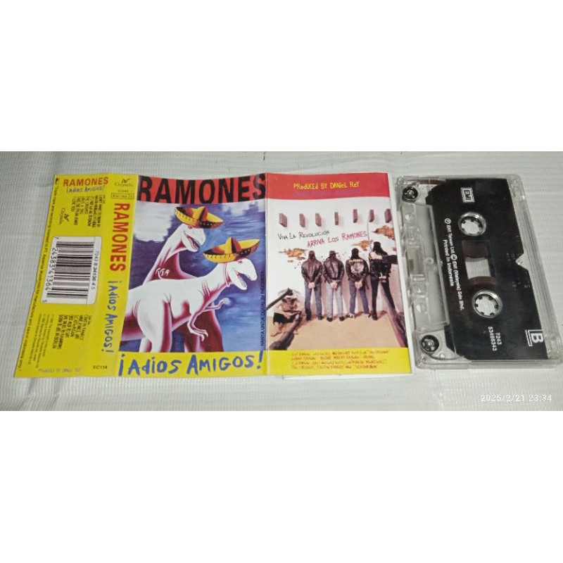 Kaset Tape Punk.Rock legend/RAMONES/adios amigos