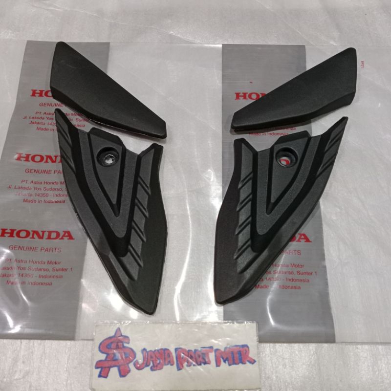 cover bar step cover step pcx 150 belakang