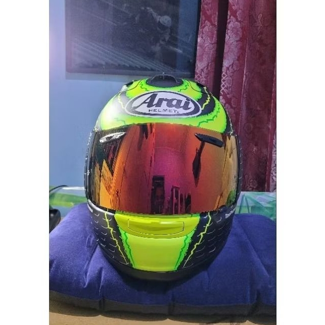 Helm Arai RX7-RR5 Carl Crutchlow (Used Helmets)