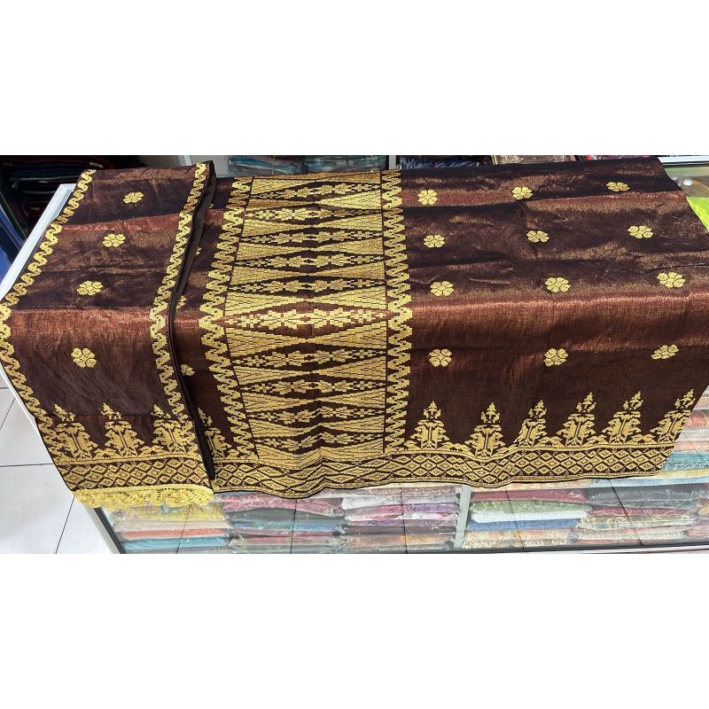 Kain Songket Tenun Silungkang Benang Crystal Dengan Renda Koto Gadang/Songket Tenun Asli Silungkang
