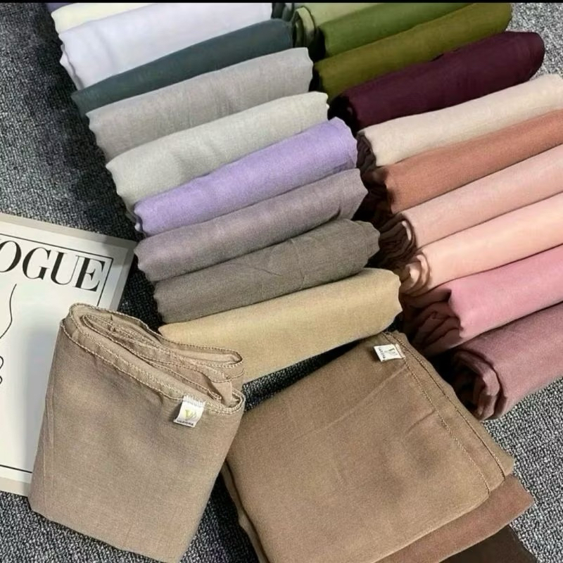 Jilbab / kerudung segi empat paris polos jadul VARISHA hijab segiempat EA