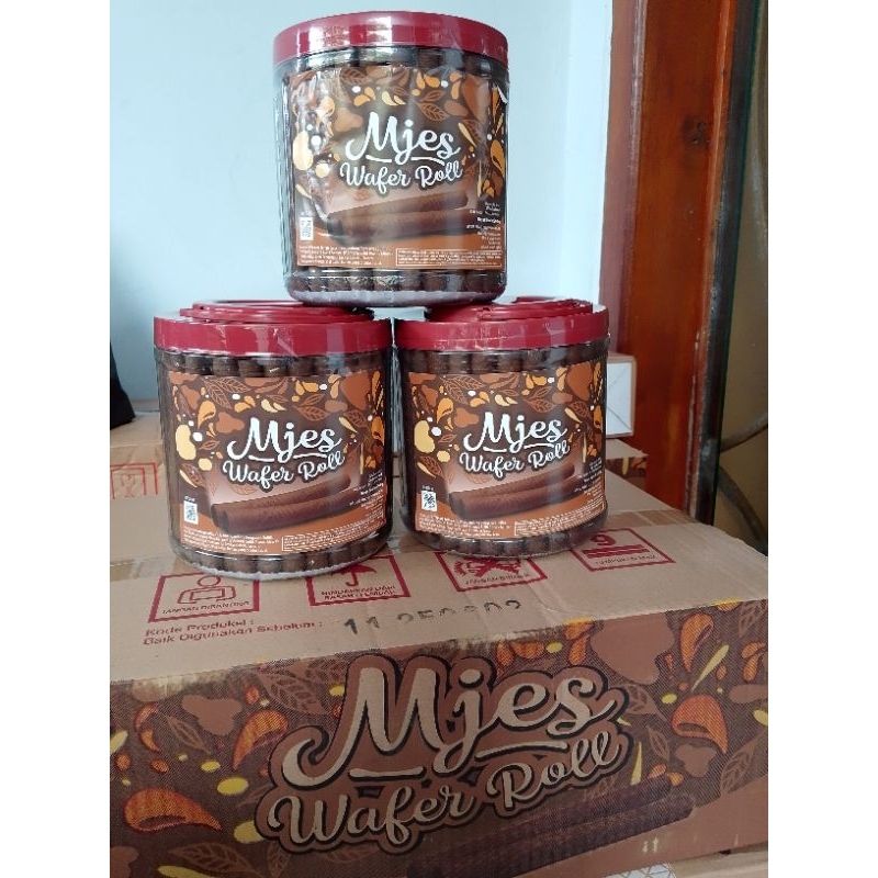 

MJES WAFER ROLL- COKELAT LEZAT DALAM SETIAP GIGITAN /wafer cokelat/jajanan hari raya idul fitri/