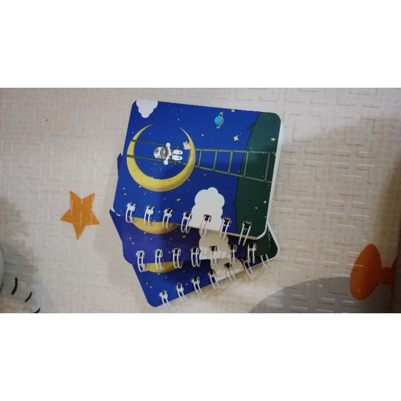 

Notebook Mini Ring A7 Motif Astronot