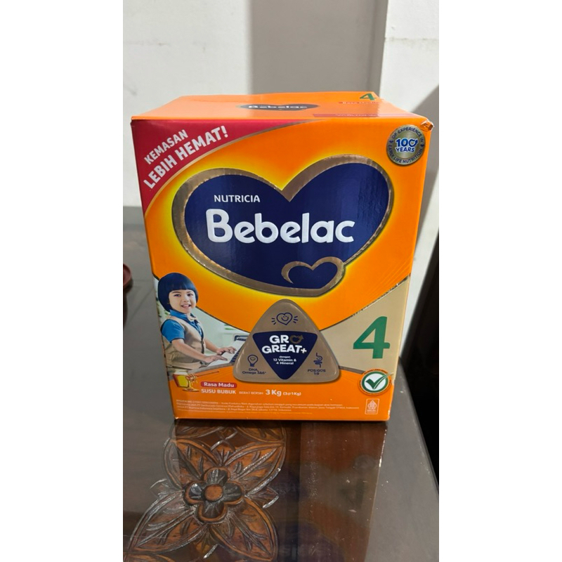 

Bebelac 4 susu bubuk rasa madu 3000gr