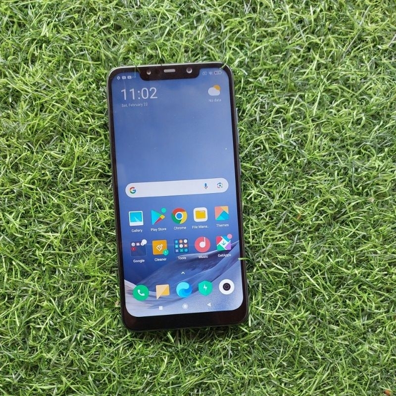 Xiaomi Pocophone F1 Ram 6/128Gb Fullset Murah Bergaransi