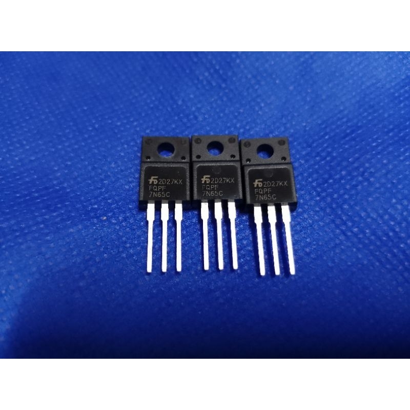 IC Mosfet 7N65C