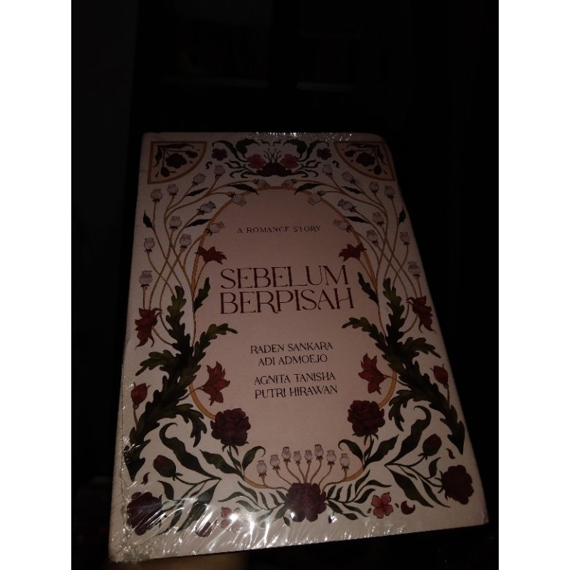 Novel Sebelum Berpisah HC Preloved. Novel Lead Magnet. Preloved Novel Original