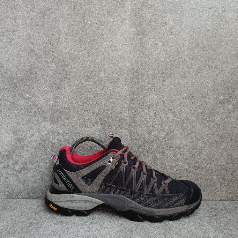 Sepatu Hiking Zamberlan Size 42