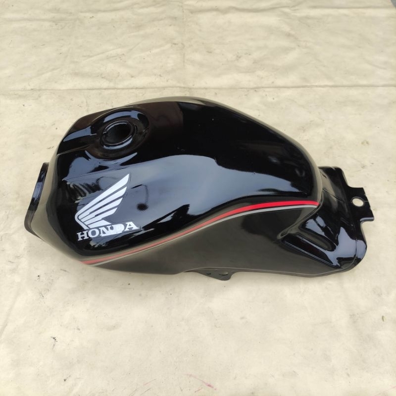 Tangki CB Verza 150 Tahun 2018 Original AHM Second