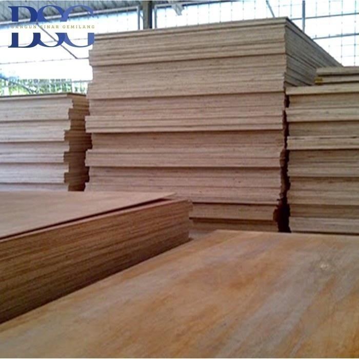 TRIPLEK 18 MM COR MERANTI MC PLYWOOD - MC BIASA-MC UTY