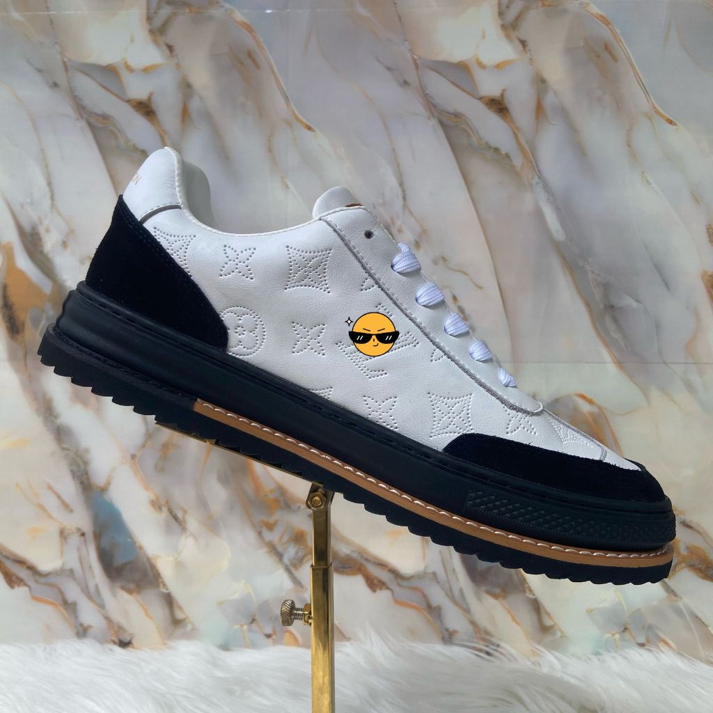 Sepatu Itali Pria Casual White Kulit