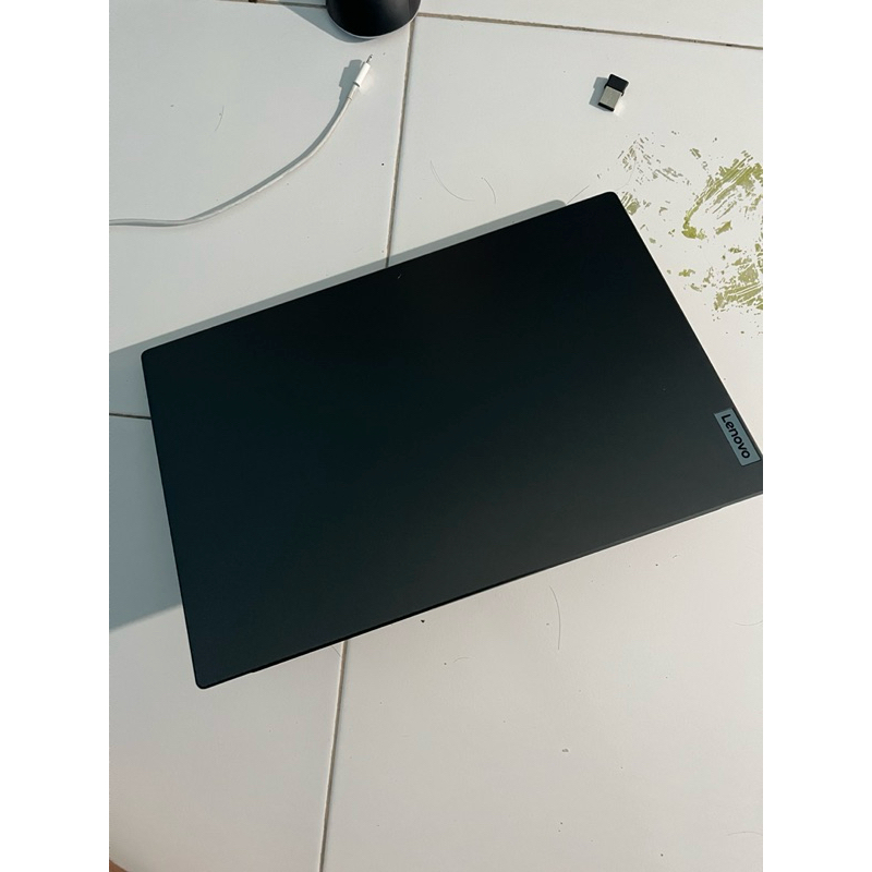 Lenovo V14 G2 ITL