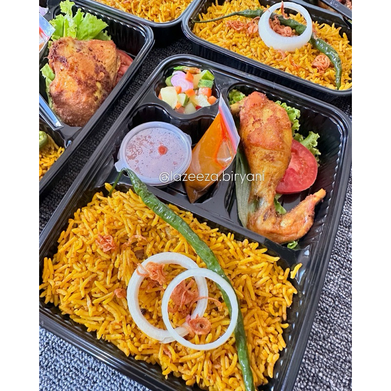 

Briyani Ayam 1 porsi