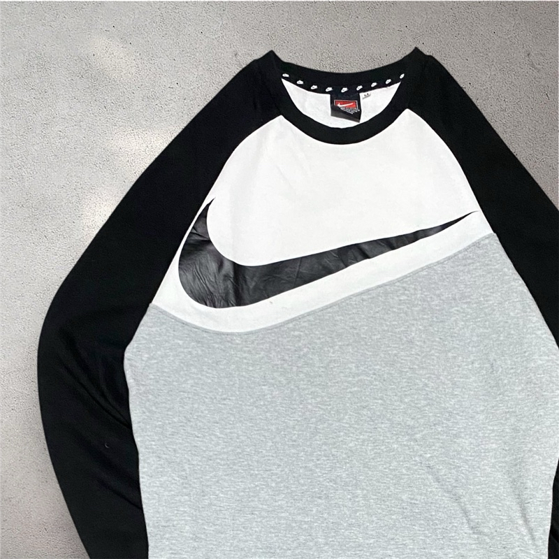 Sweater Crewneck Sweatshirt Vintage Three Tone Nike Big Swoosh Original