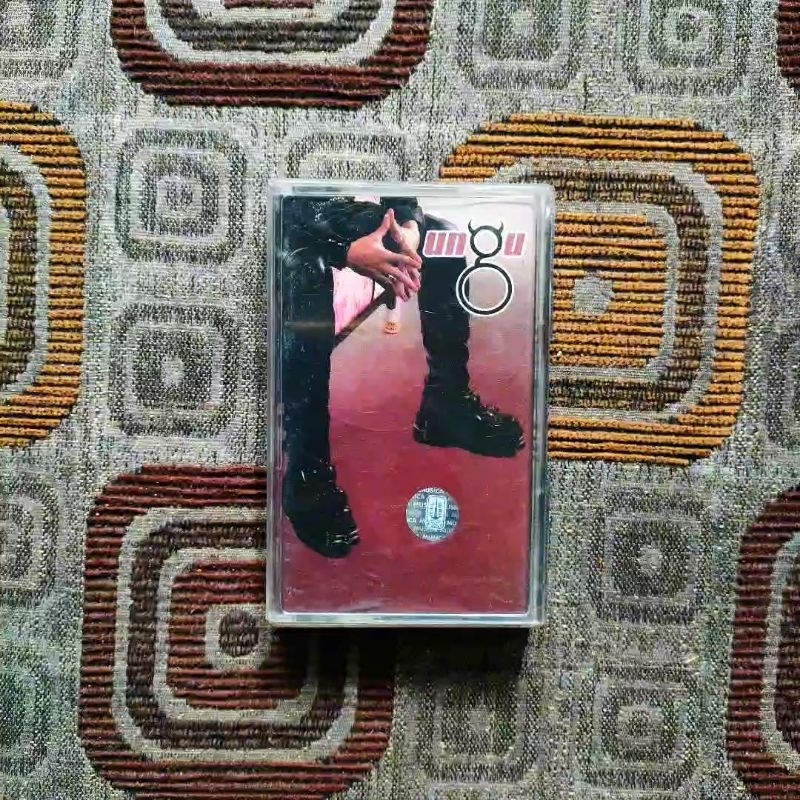 Kaset pita UNGU - TEMPAT TERINDAH