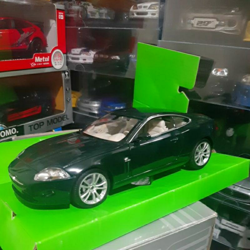 Diecast Welly Skala 1:24 Jaguar XK Coupe Baru Bukan Bekas Komplit