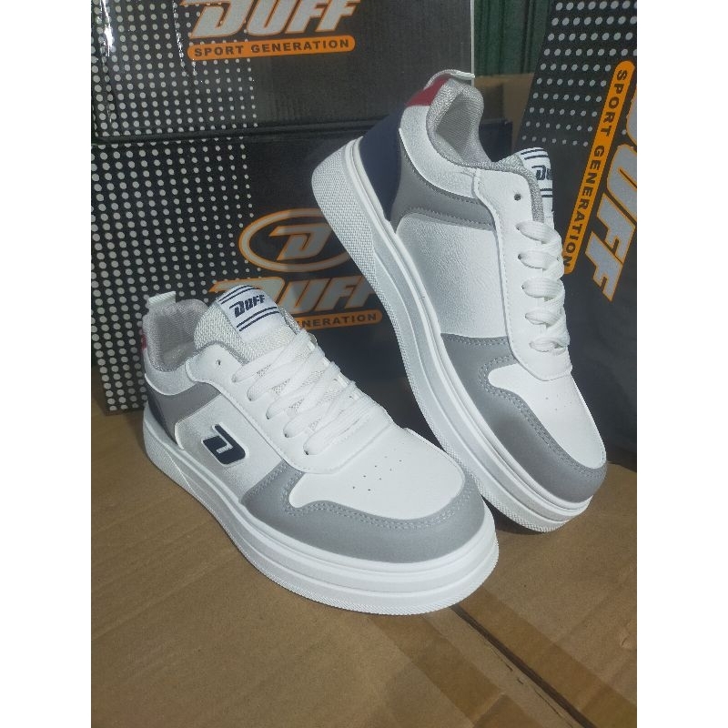 sepatu casual putih pria merk Duff original