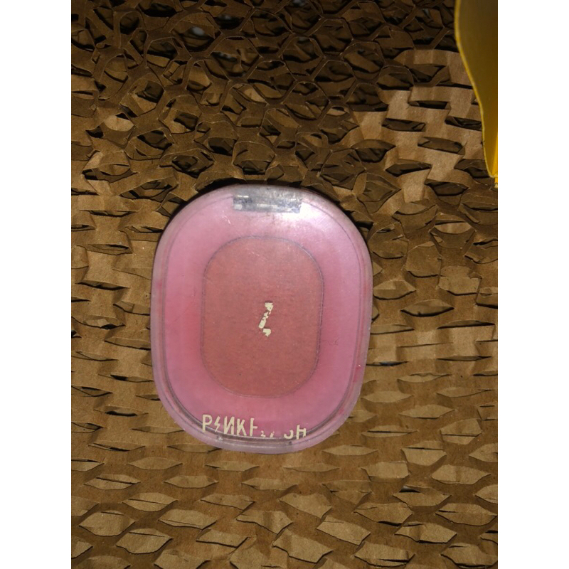 blush on pink flash