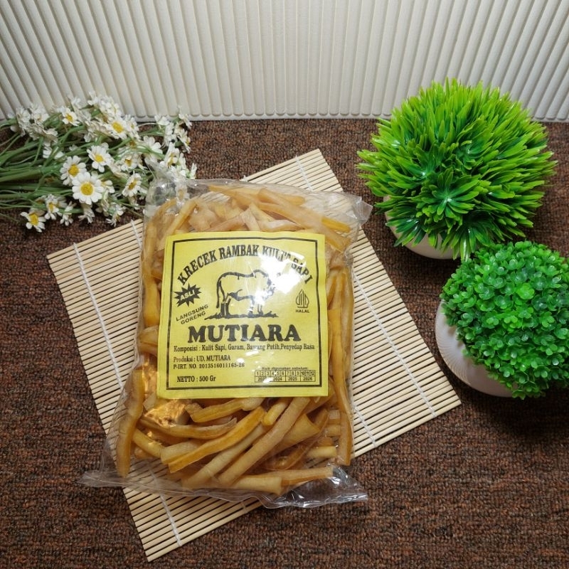 

Krecek Kerupuk Rambak Kulit Sapi MUTIARA stick mie stik mi super