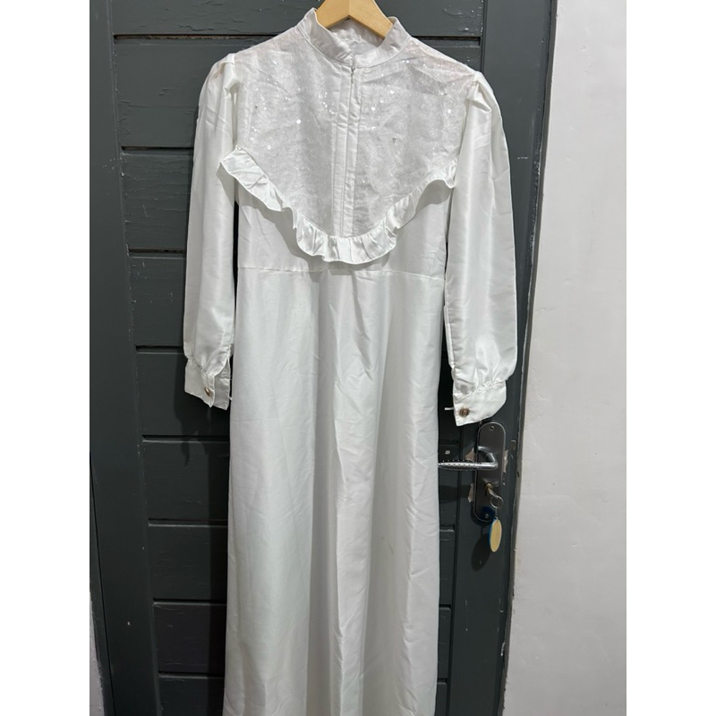 Preloved gamis satin