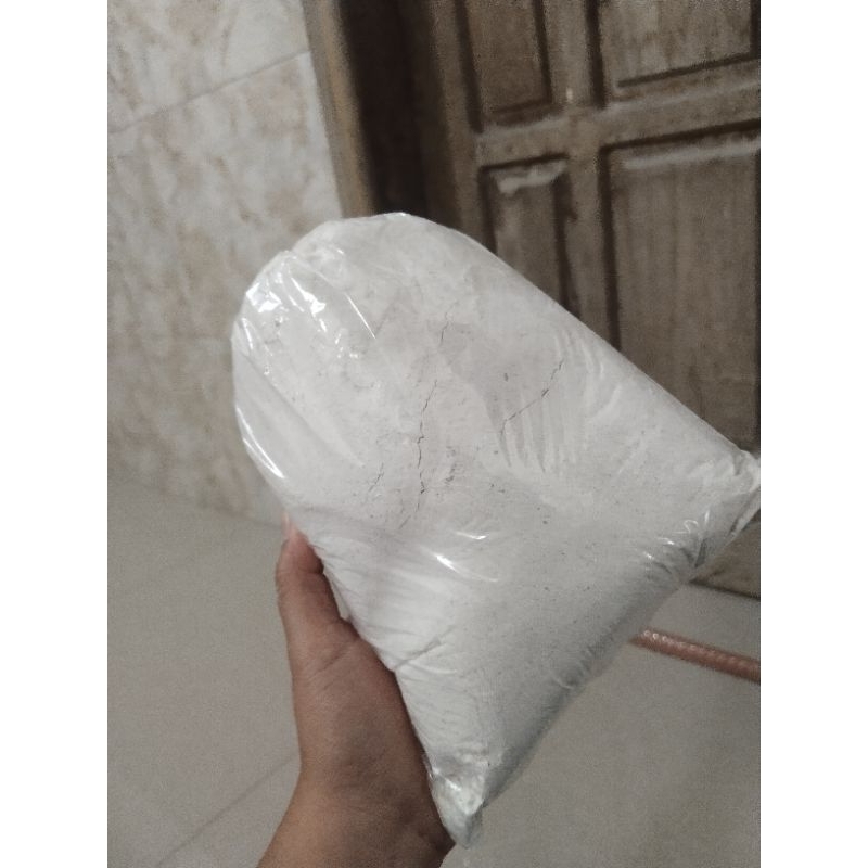 

1kg Tepung Tiwul / Tepung gaplek / Tepung singkong