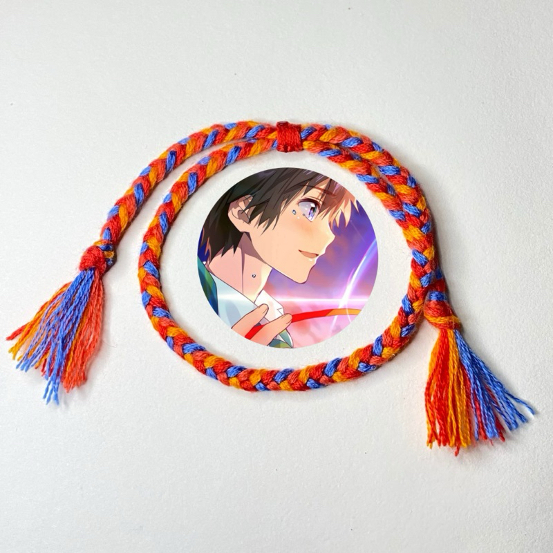 Gelang benang tema Kimi no nawa