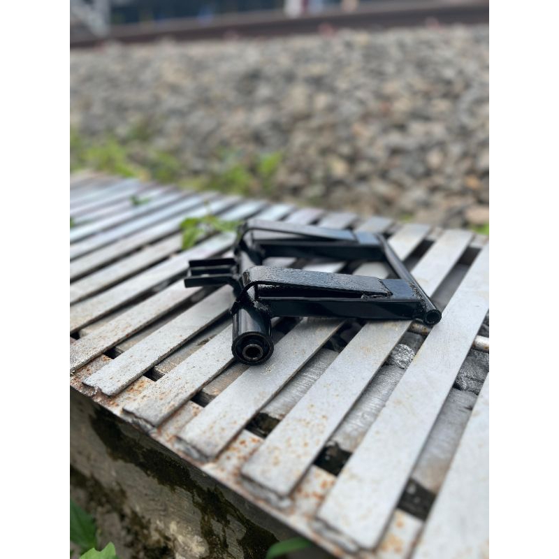 ENGINE MOUNTING VARIO 125 LED/VARIO 150 LED,VARIO 125 NEW/VARIO 150 NEW