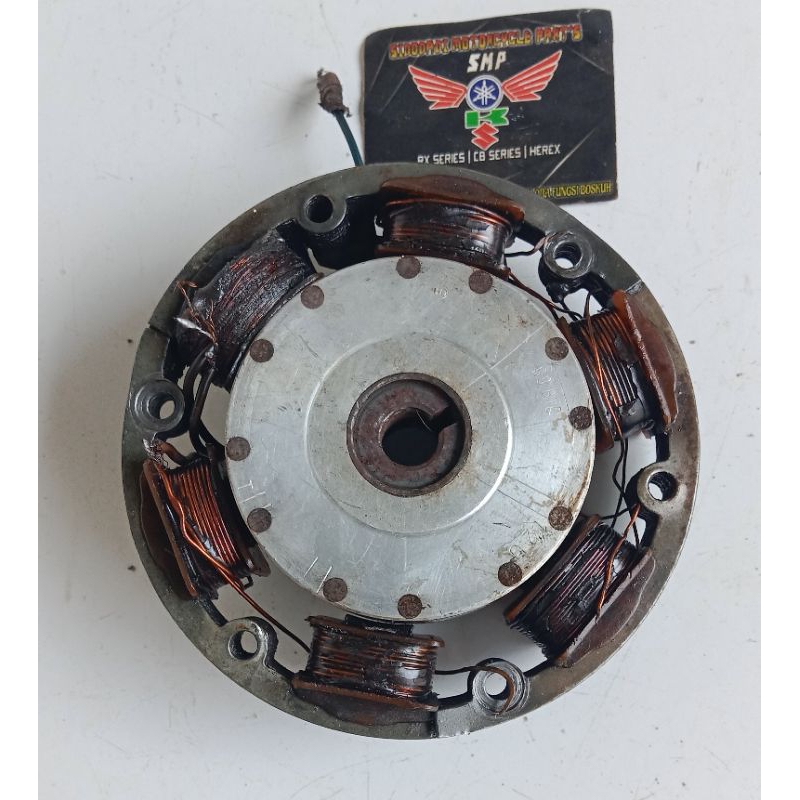 Maghnet Spul Honda CB100 GL100 platina original.