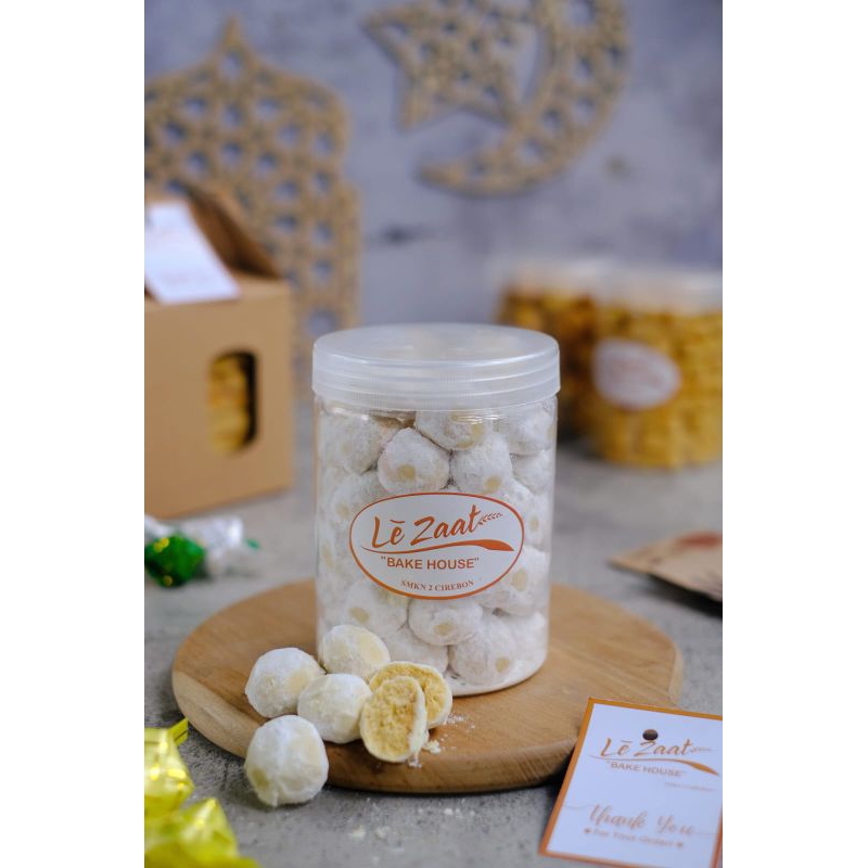 

Kue Putri Salju