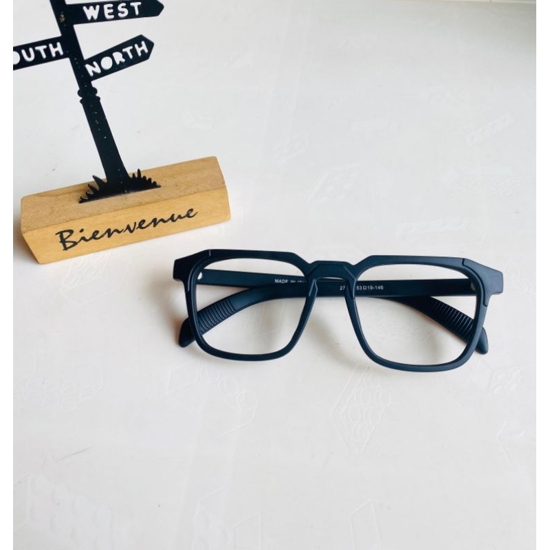 Frame Kacamata Kode Hexa