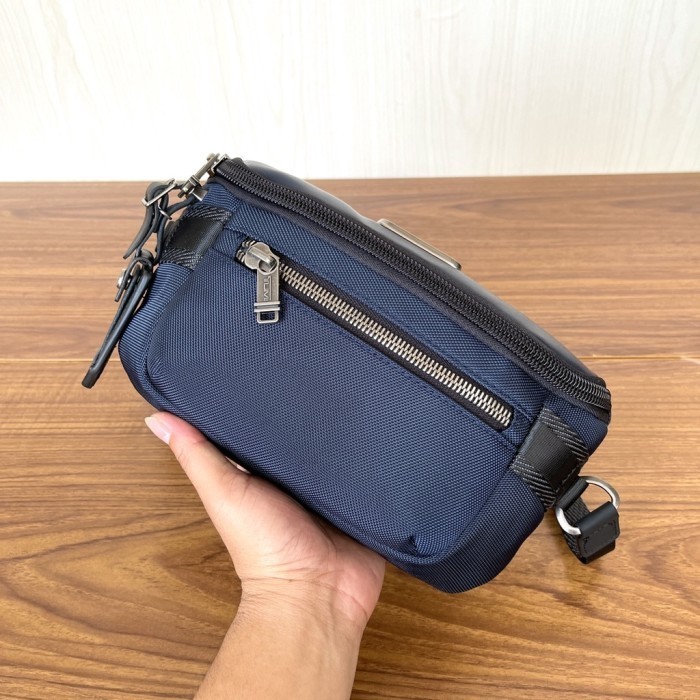 TUMI CLASSIFIED WAIST PACK