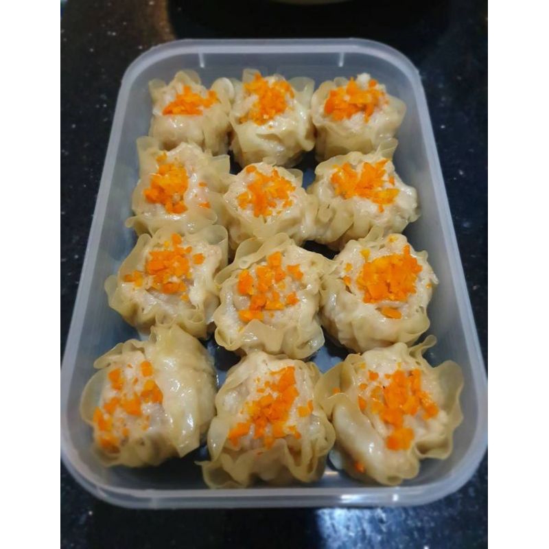 

dimsum ayam dan udang homemade tanpa pengawet include chili oil atau saus pedas