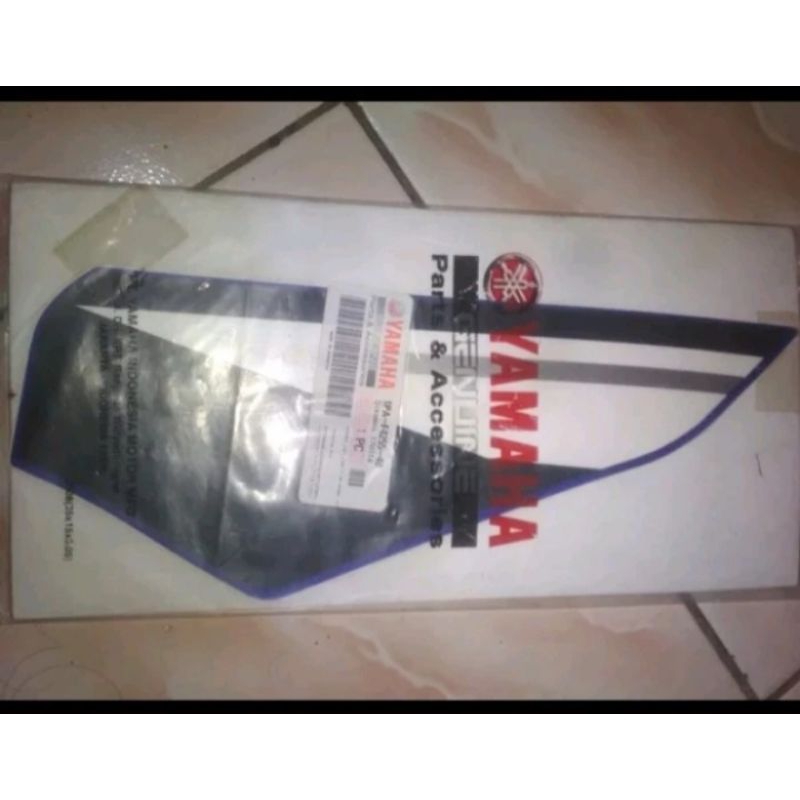 striping stiker tangki tengki kanan vixion NVL putih biru 2014 ori original YGP