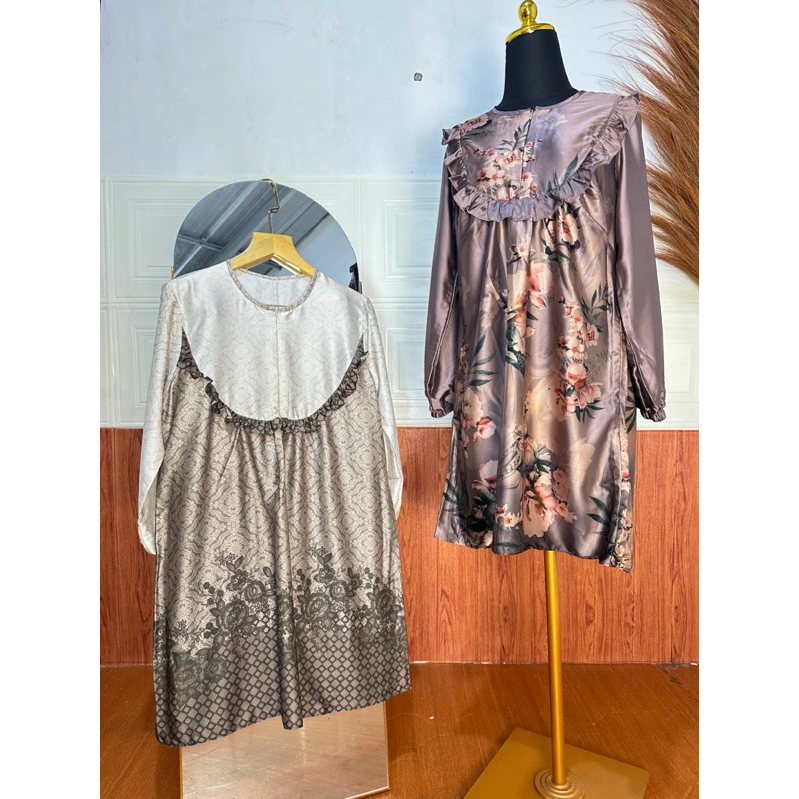 Blouse satin silk premium