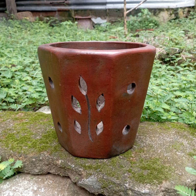 Pot Gerabah Tanah Liat