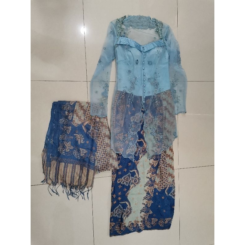 Kebaya set Preloved