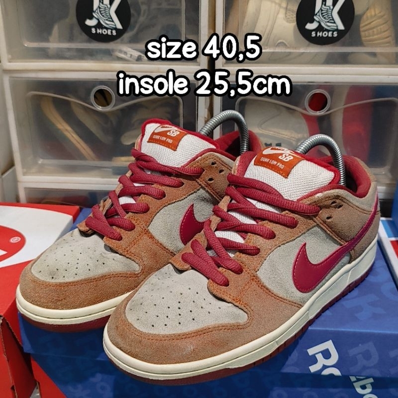 Sepatu Second SB Dunk Low Pro size 40,5