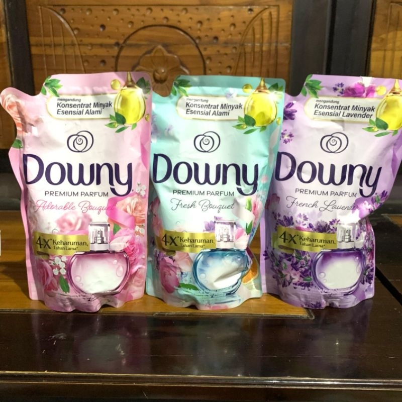 Downy Pewangi Pakaian 550ml