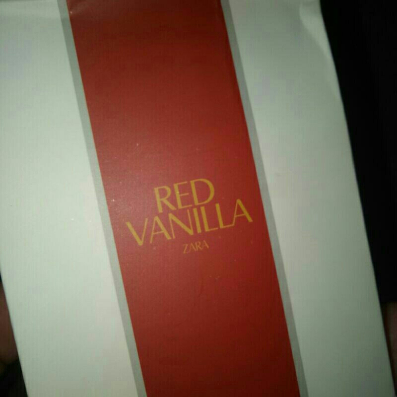 ZARA RED VANILLA PARFUM