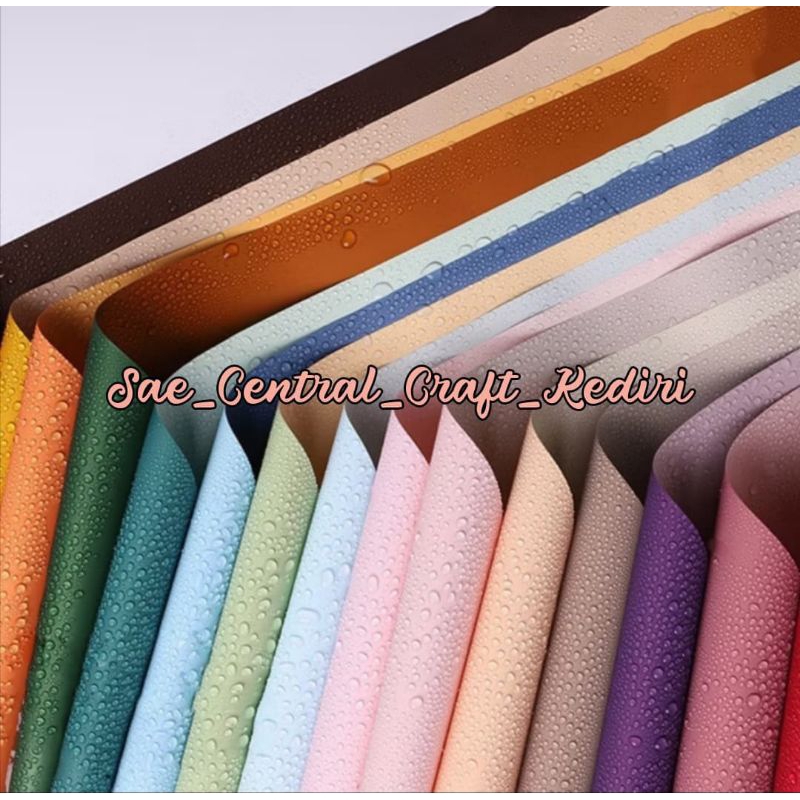 

Cellophane 2 Warna Free Packing Korean Wrapping Flower Part 2 Cellophane Bi Colour Doff Kertas Buket Bunga Cellophane Waterproof