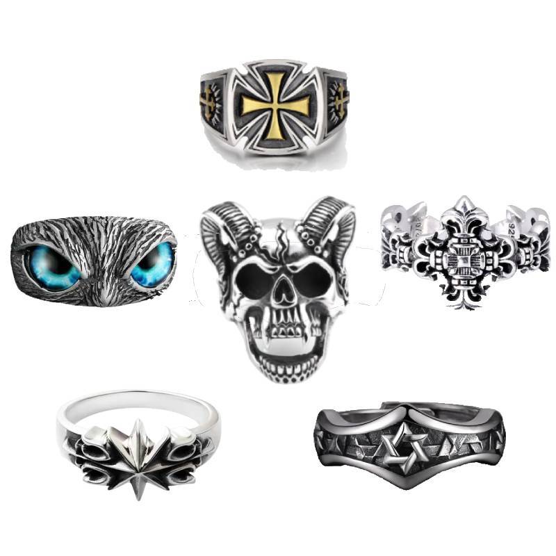 LEERE -Cincin Titanium Wanita Dan Pria Retro Tengkorak Hip Hop Gaya Kepala Domba Retro Cincin Pasang