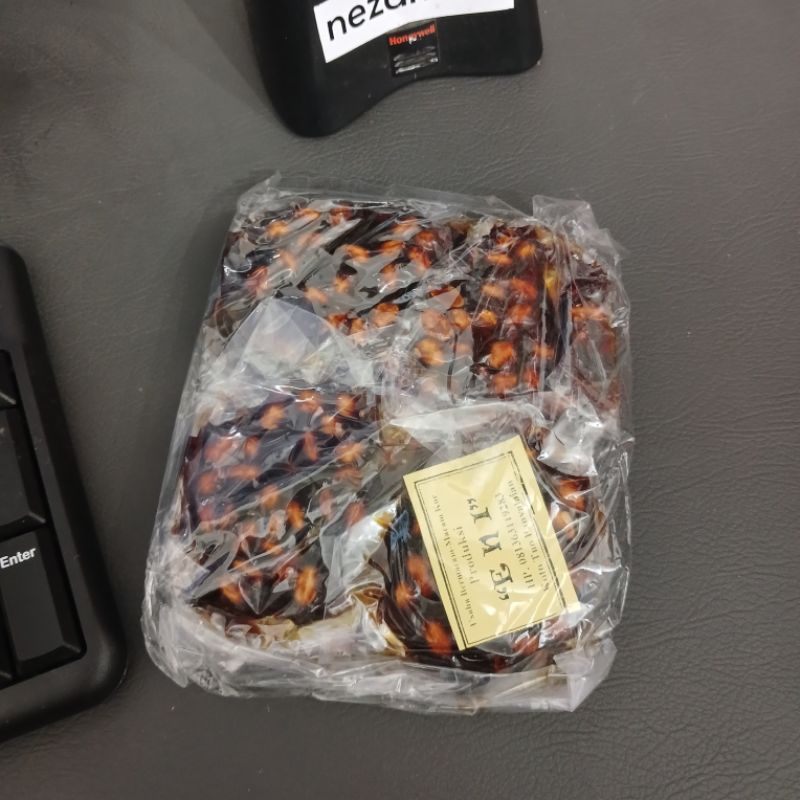 

Kacang Saka Khas Minang Eni isi 12