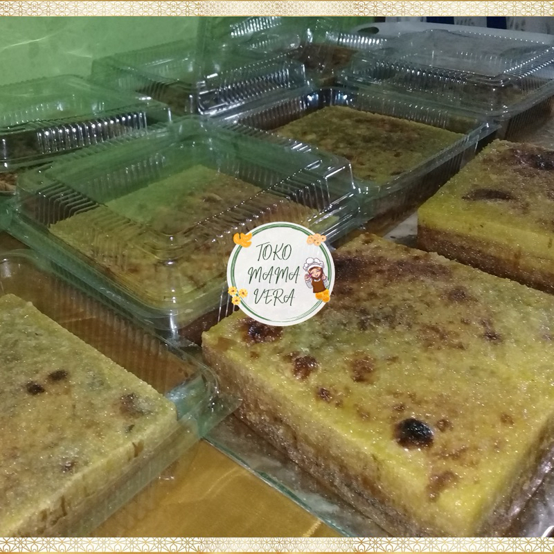 

by Mama Vera | Lapis Legit Khas Lampung | Tanpa Campuran Tepung