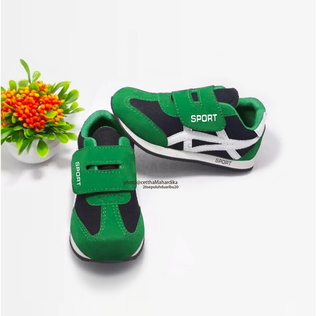 Sepatu Sneakers Sporty Anak Usia 4 - 9 tahun Laki-Laki dan Perempuan
