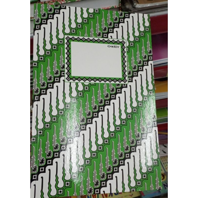 

Buku HC Folio Okkey isi 100 Lembar Cover Random