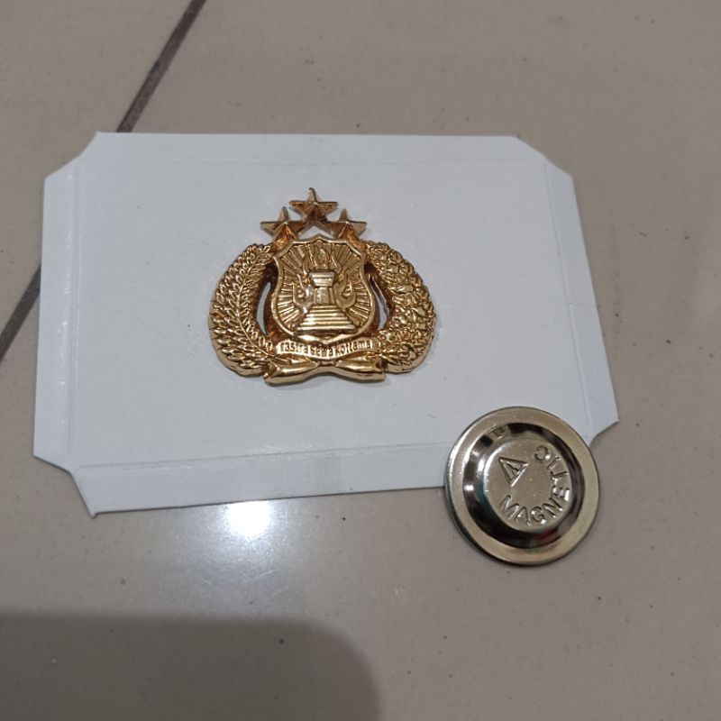 brevet wing pin tribrata polri kecil model magnet