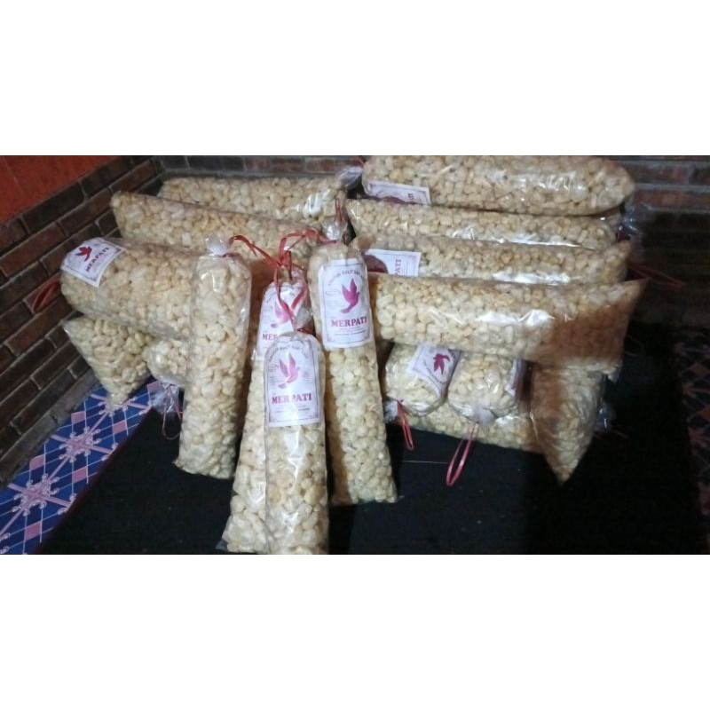 

Rambak kulit sapi cap merpati