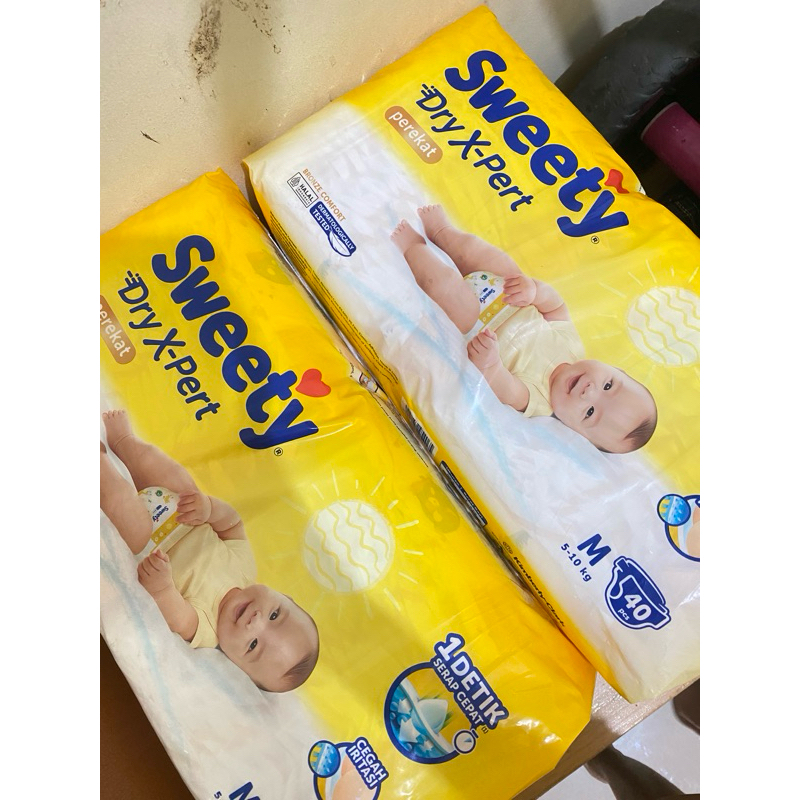 PAMPERS SWEETY (BARU) SIZE M