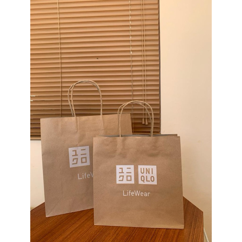 

PAPERBAG UNIQLO